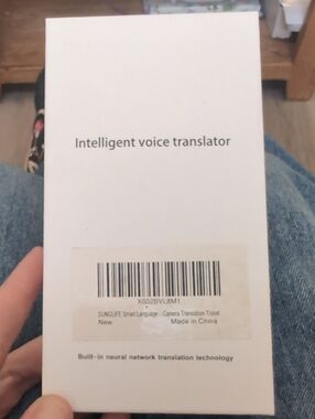 New Intelligent Voice Translator - White